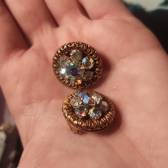 Mainly vintage clip earings - Picture 5 of 16